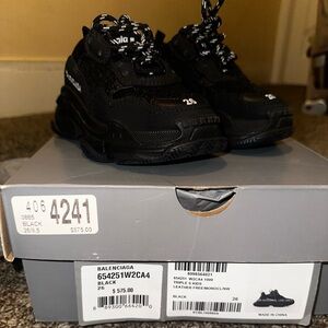 Black, toddler Balenciaga sneakers